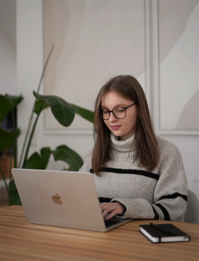 Diätologin Leona Achatz beim Online-Gespräch